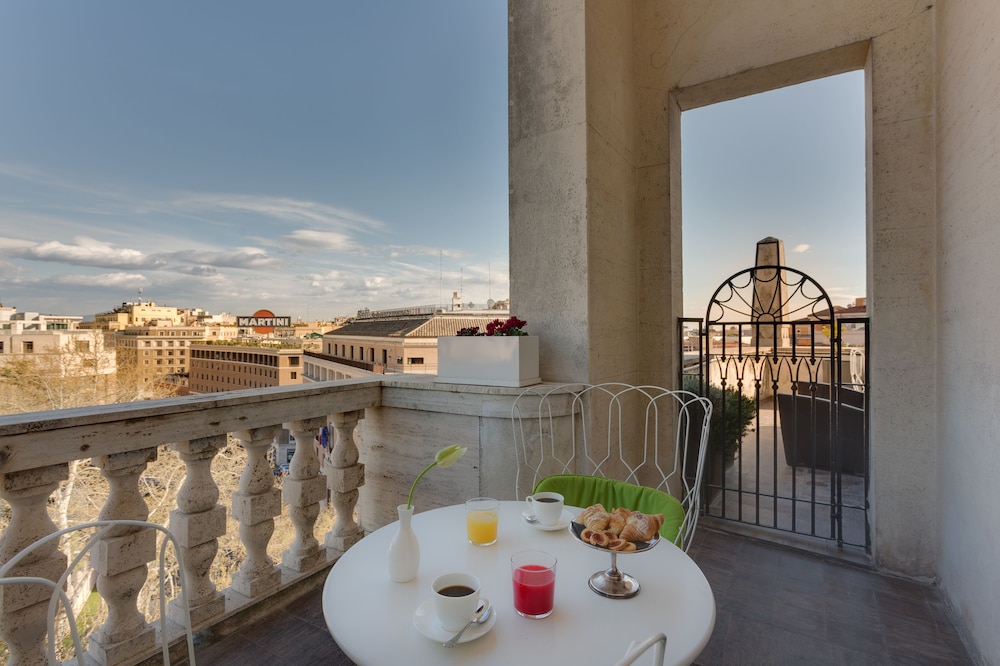 Grand Hotel Palace Rome 54/90