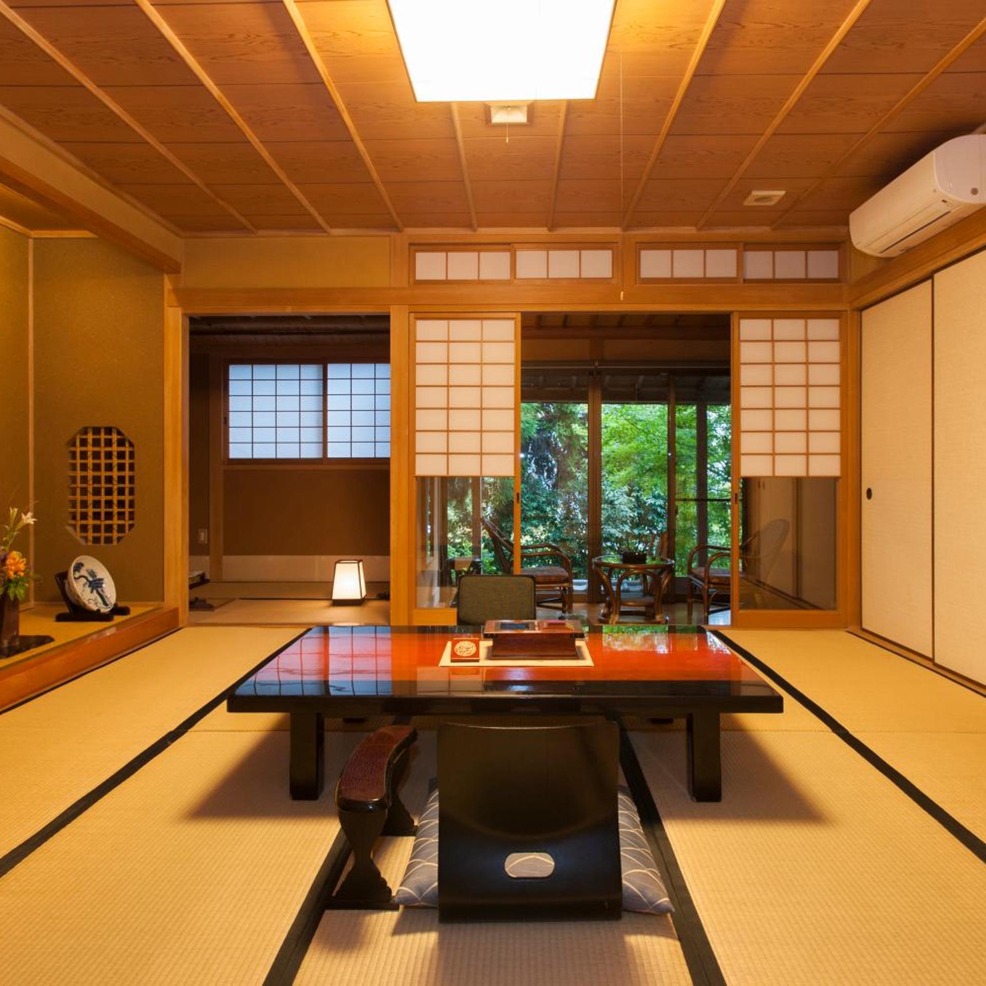 Beppu Showaen 39/44