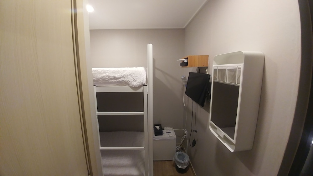 K-Guesthouse Myeongdong 4 33/42