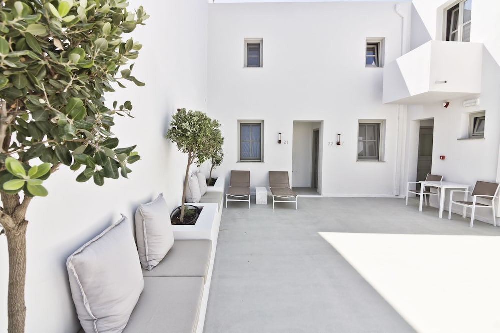 Lindos Comfy Suites 53/58