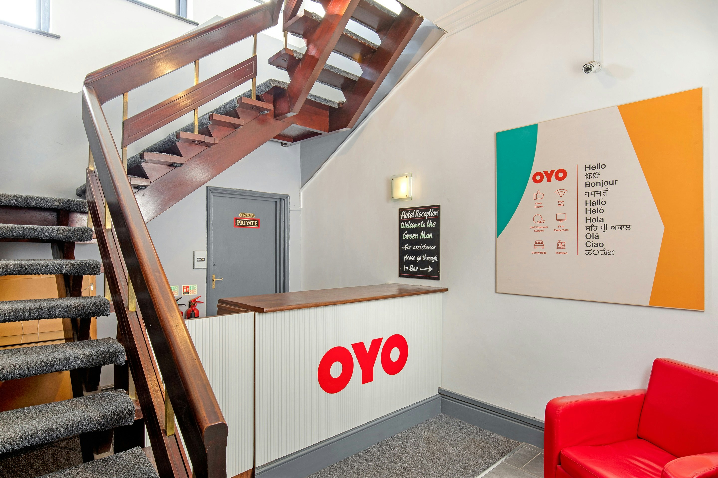 OYO The Green Man Pub and Hotel 6/45