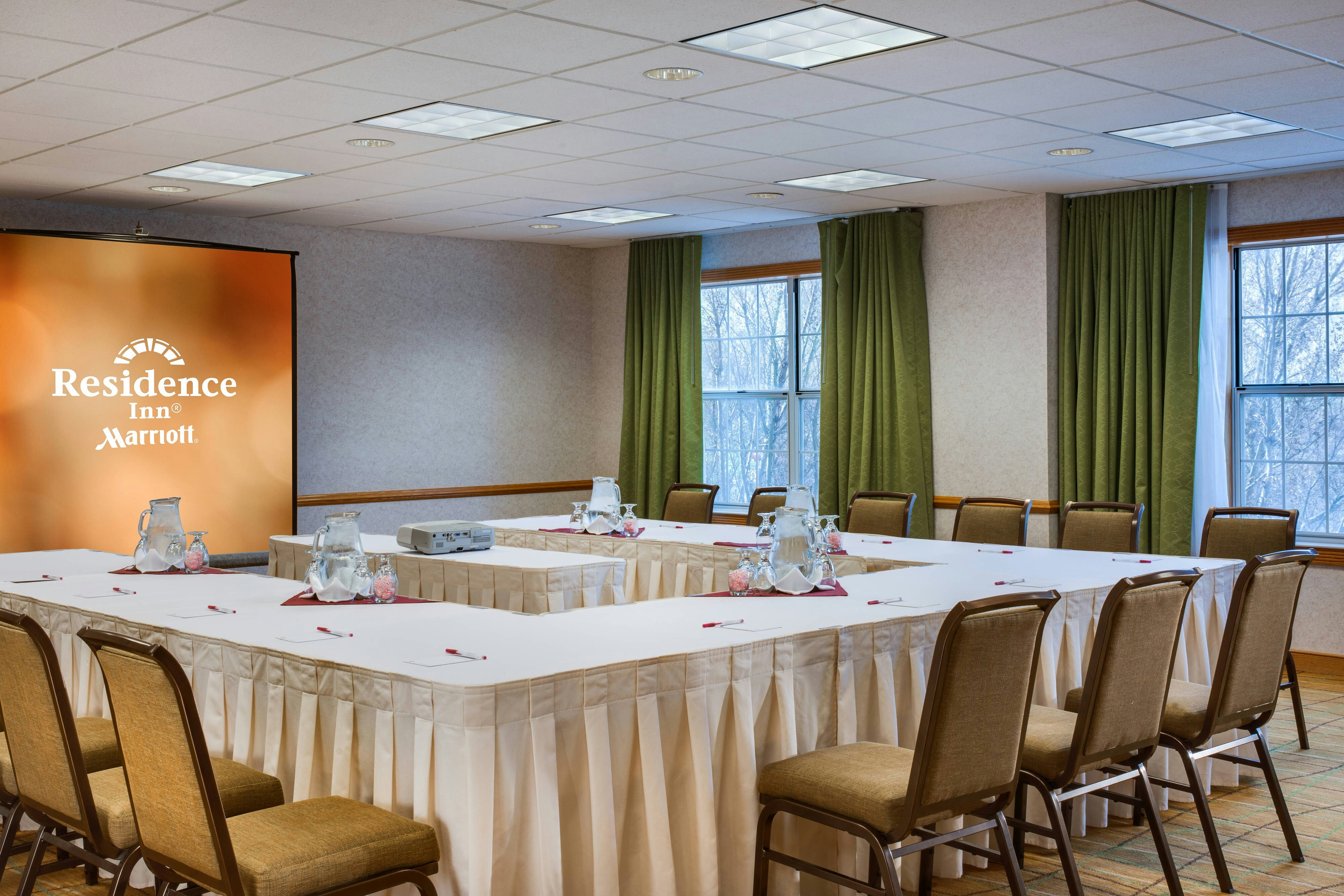 Residence Inn By Marriott Pleasanton 10/11