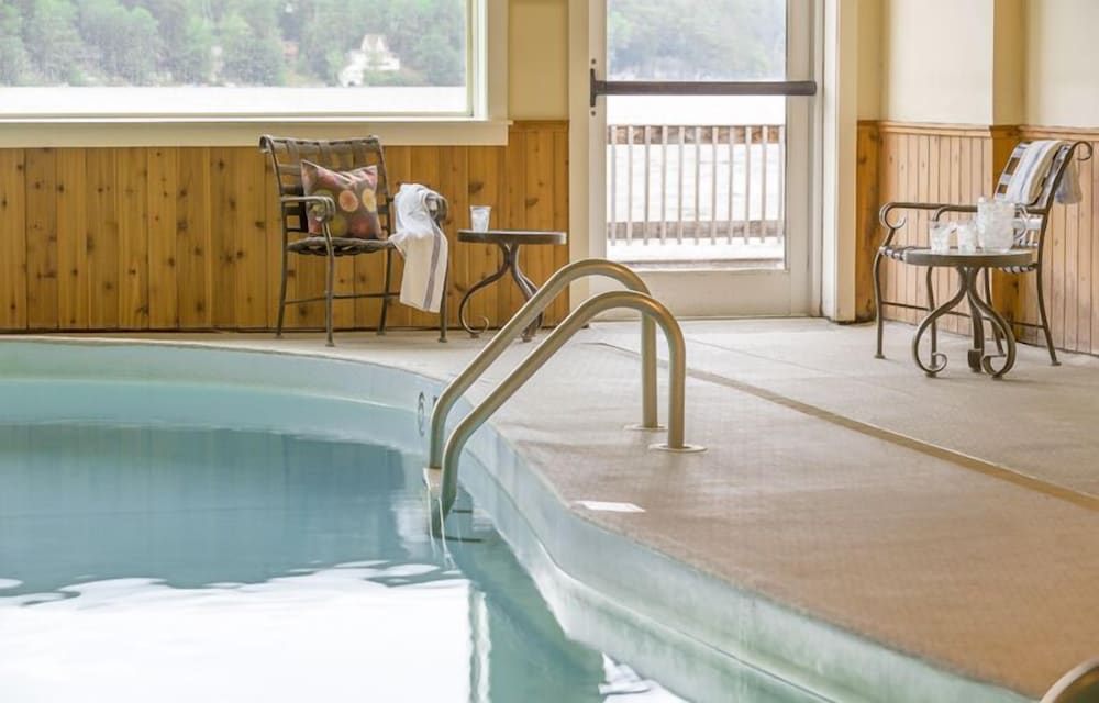Lake Morey Resort 18/63