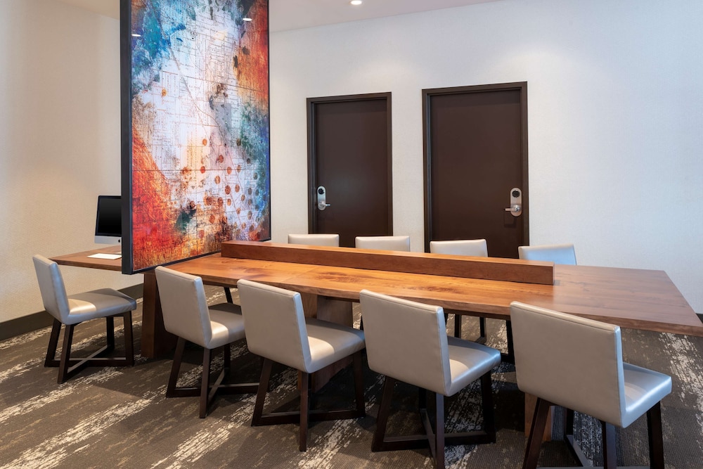 Hyatt Place Detroit/Royal Oak 50/62