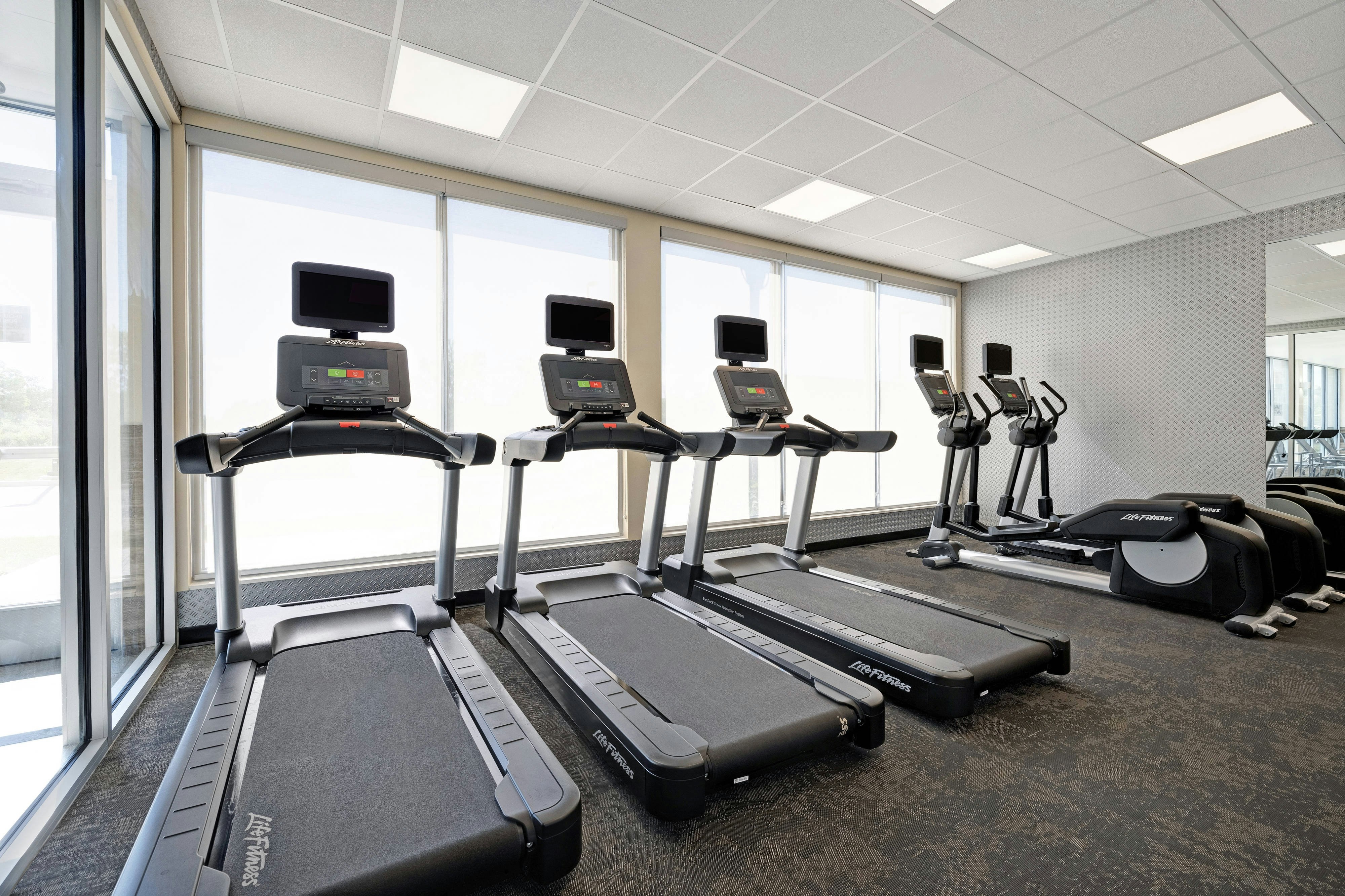 Fairfield Inn & Suites by Marriott Denver Airport at Gateway Park 5/11