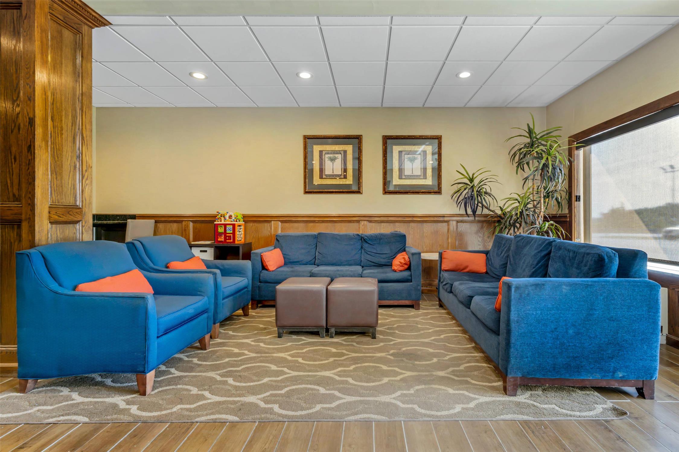 Comfort Inn & Suites Triadelphia - Wheeling 30/38