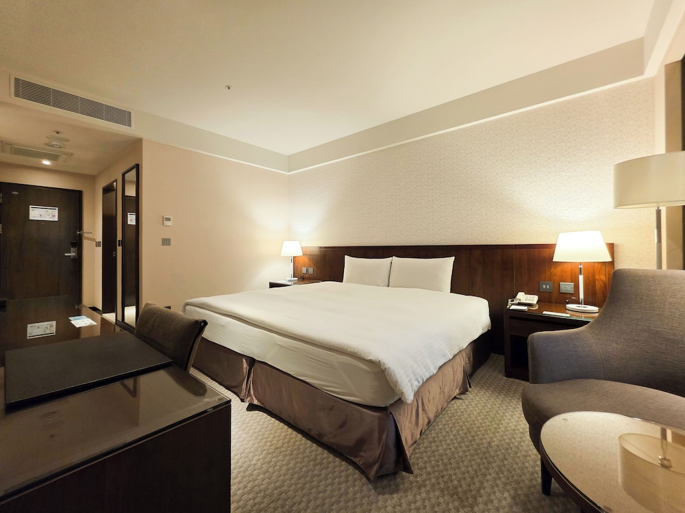 SUPERIOR, DOUBLE BED