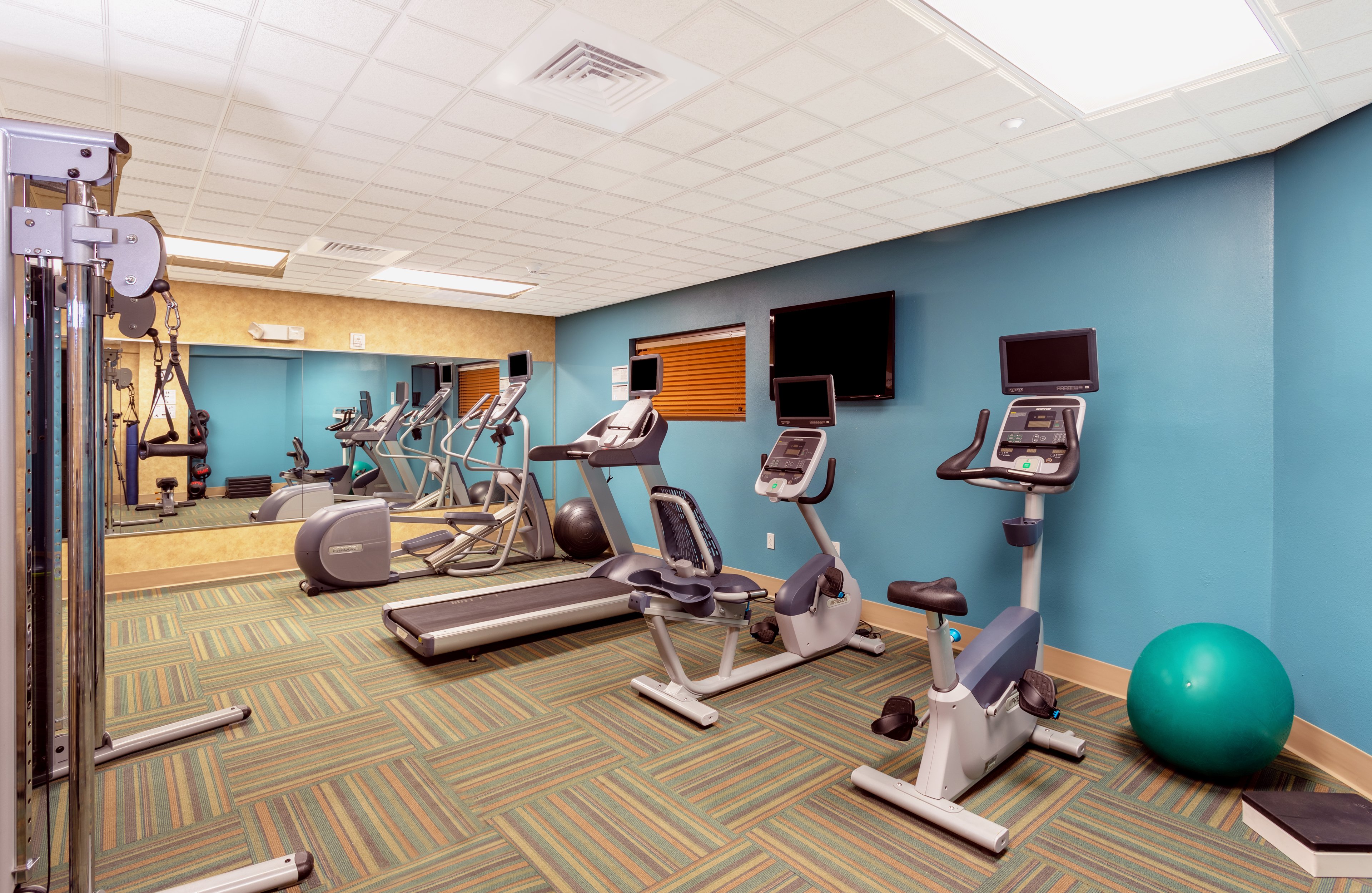Holiday Inn Express & Suites Bradenton East-Lakewood Ranch 27/50