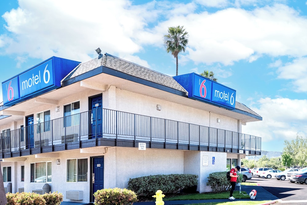 Motel6 Pleasanton, CA in PLEASANTON - CA
