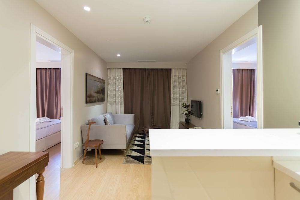 Hotel Millenium 11/38