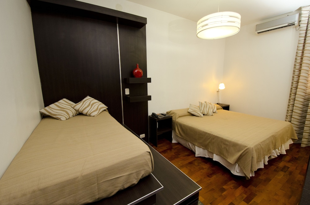 Albertina Hotel 3/31