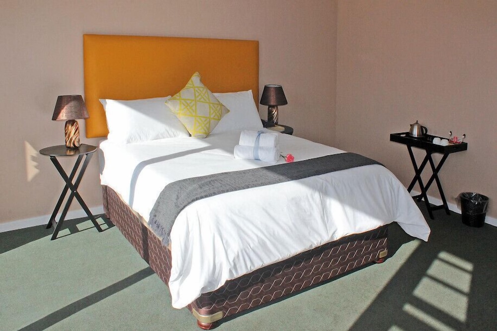 Durban Manor Guest House 18/38