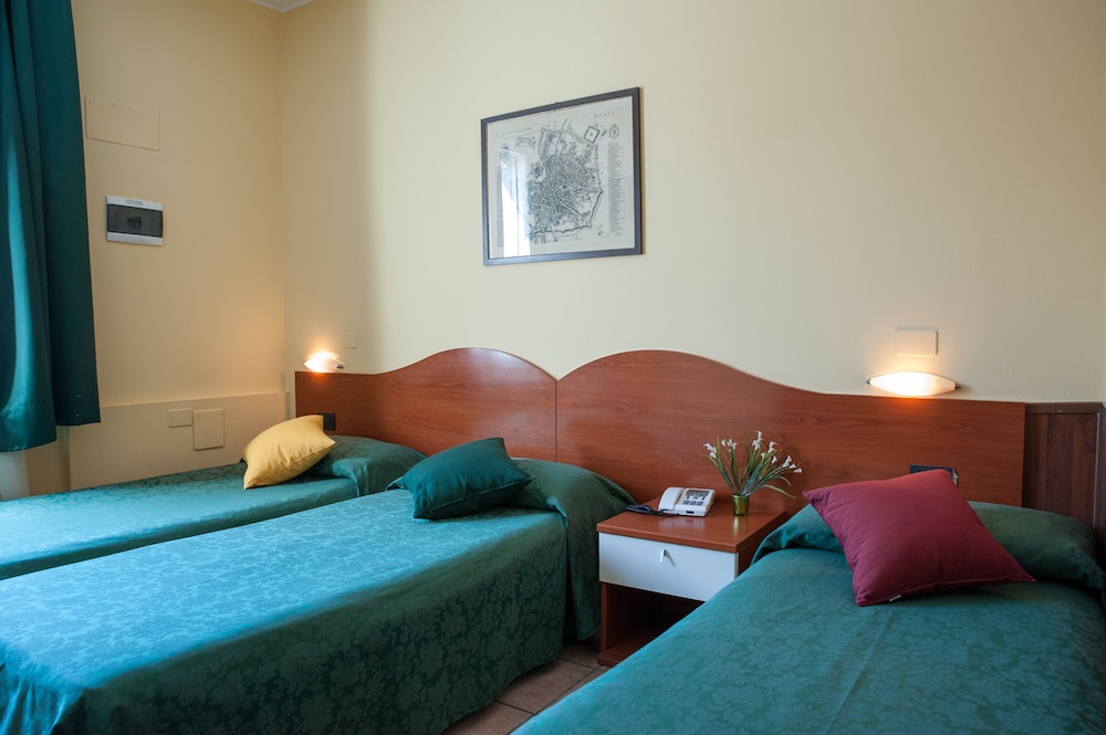 The Best Hotel 18/33