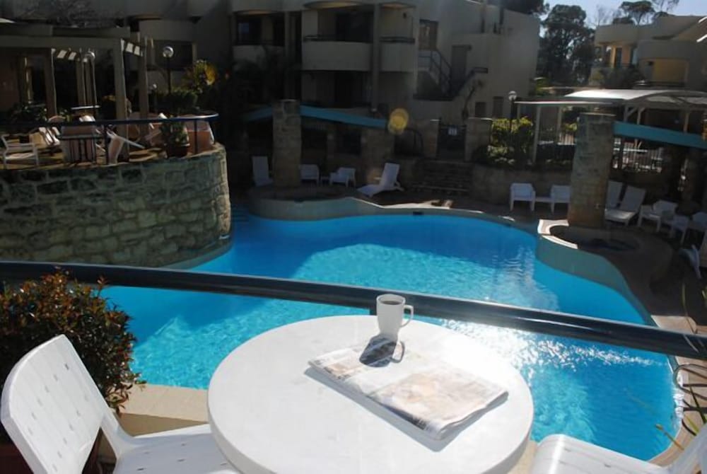 Silver Sands Resort 35/42