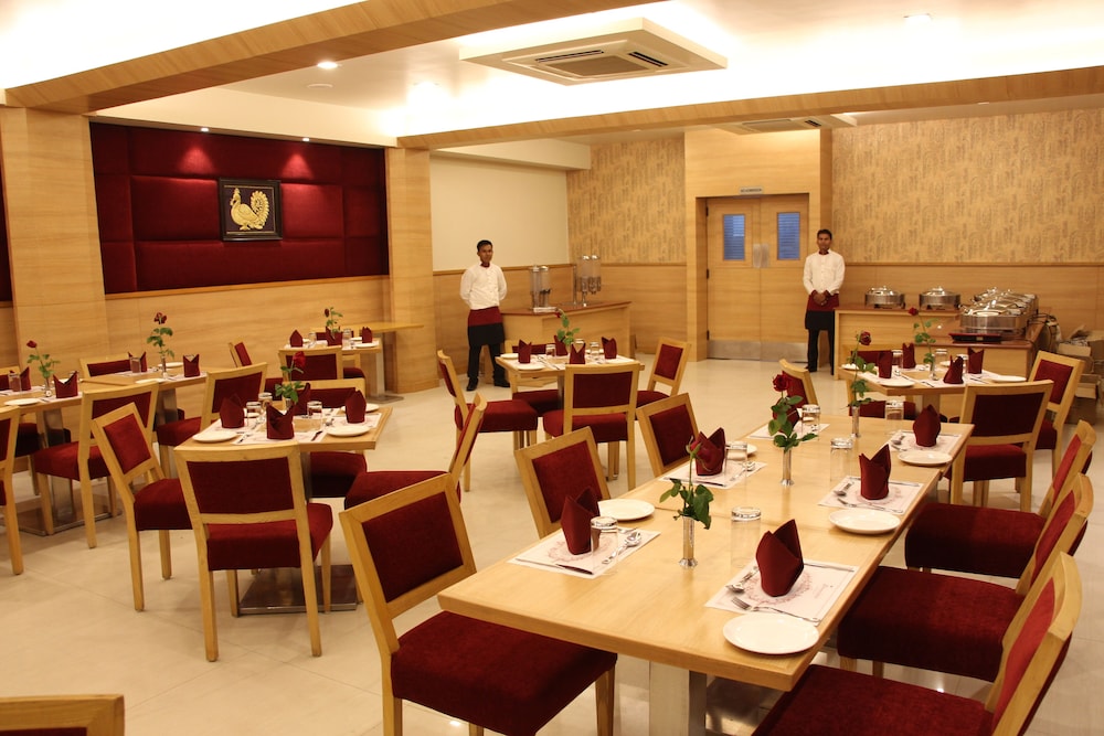 Hotel Dasaprakash 27/38