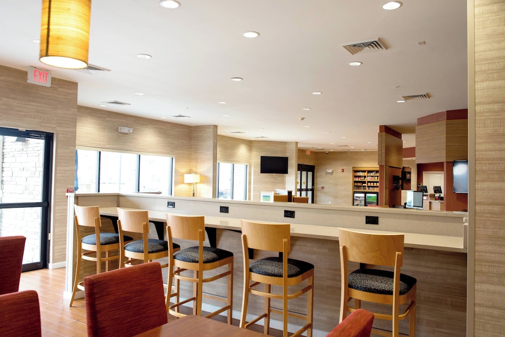 Towneplace Suites Ames 46/66