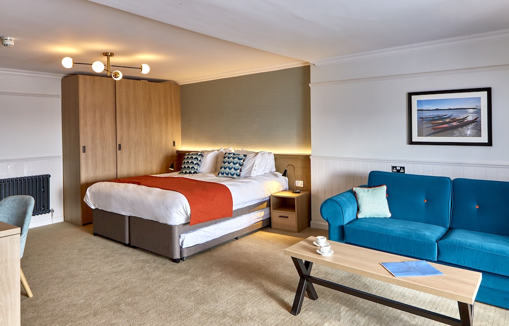Deluxe, King Bed, Sea View, Sofa, Balcony, Trearddur Bay Hotel 2/3