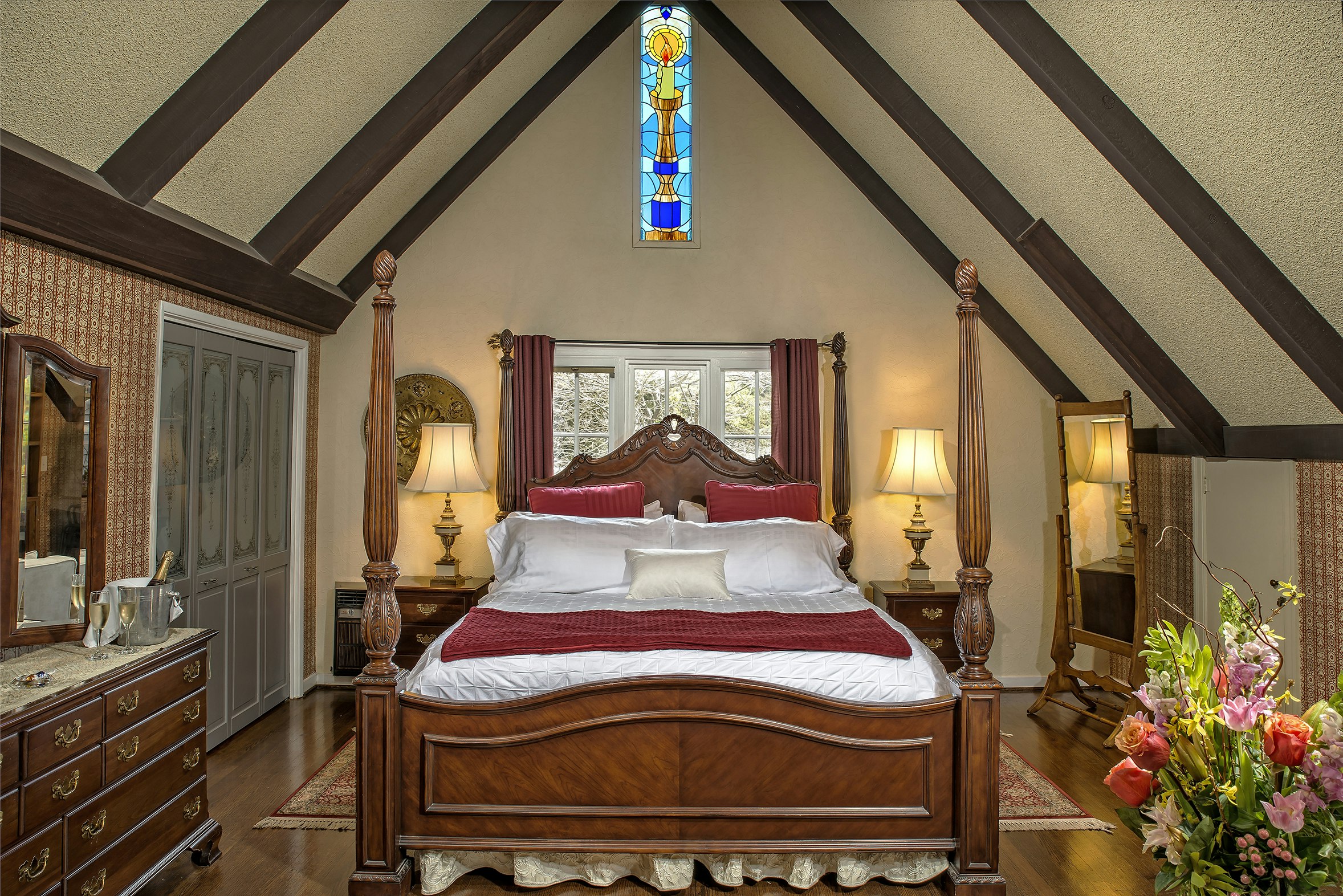 Candlelight Inn Napa Valley 7/52