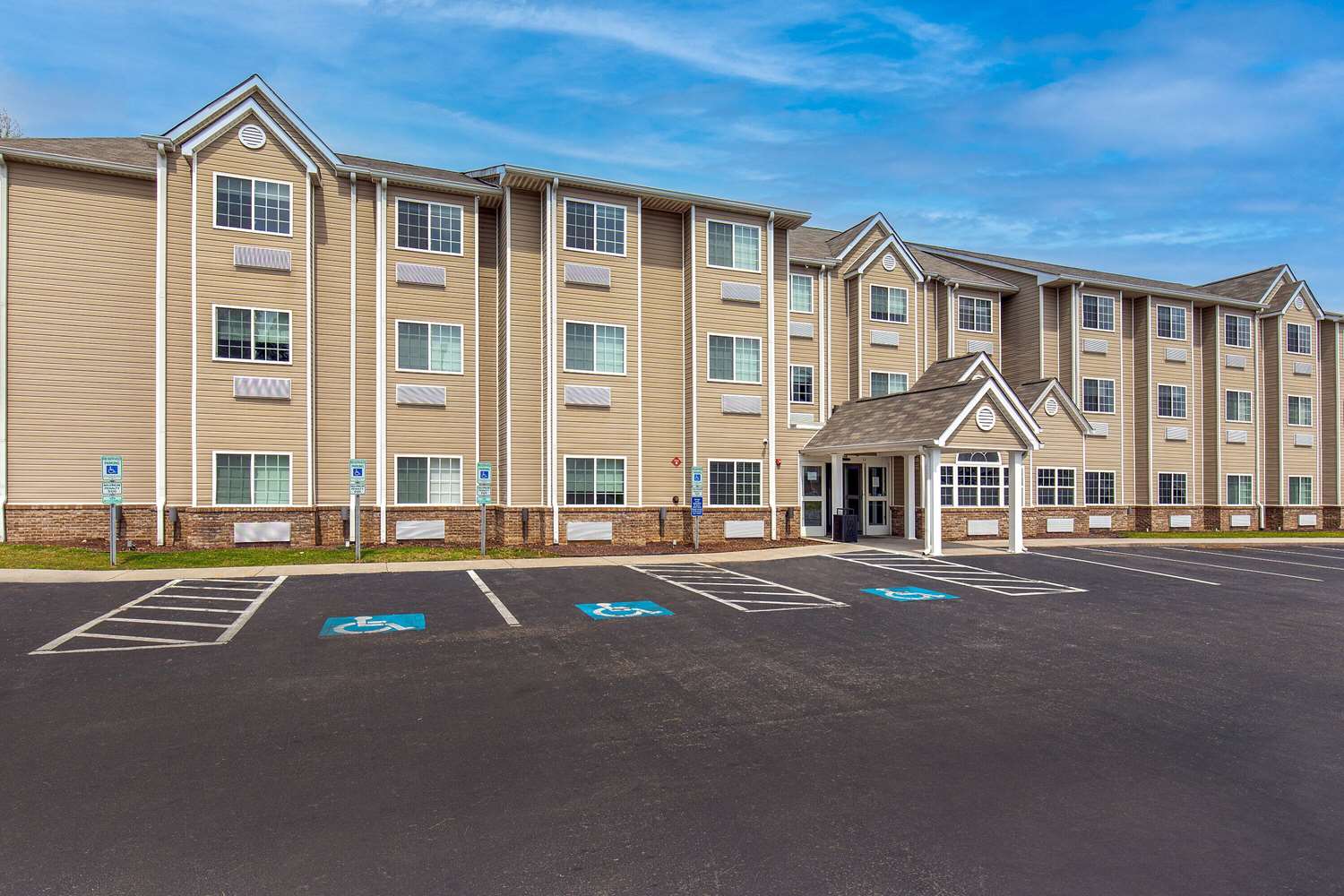 Microtel Inn & Suites by Wyndham Manchester 25/30