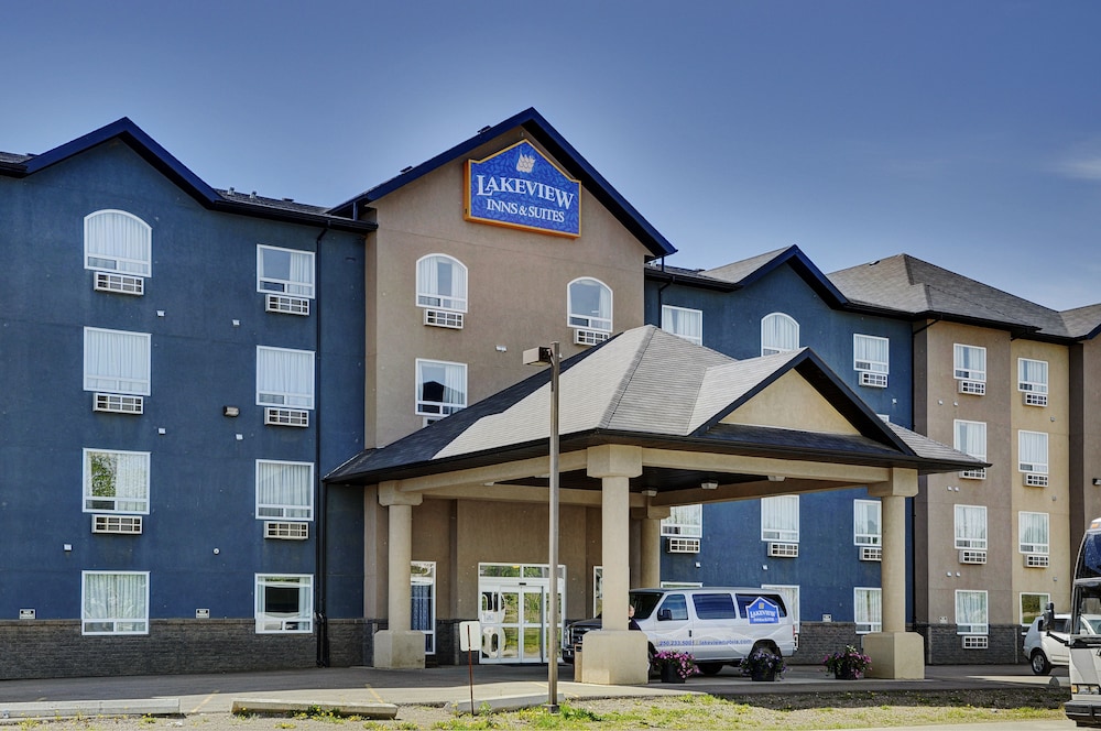 Lakeview Inns & Suites - Fort Nelson 7/35