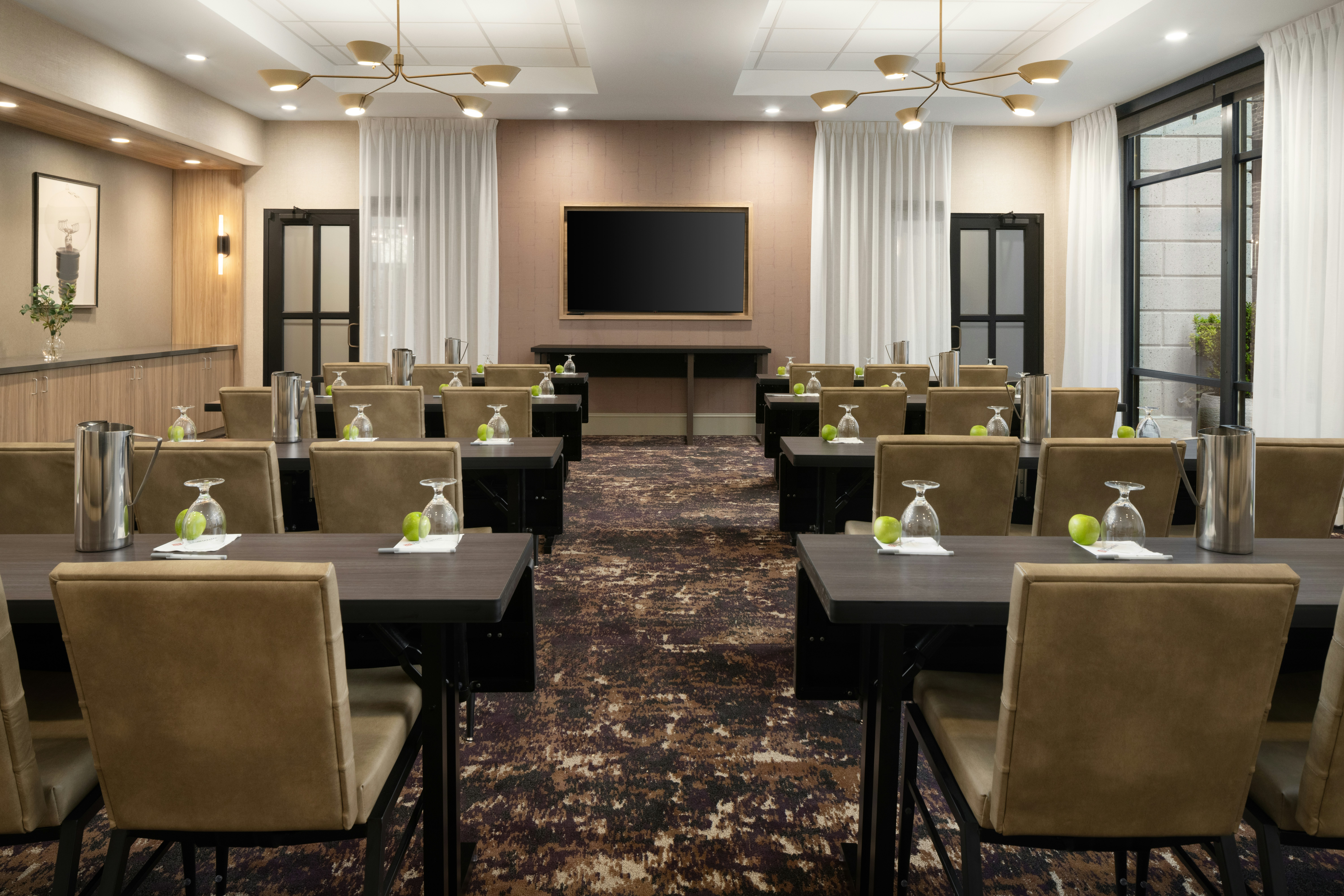Hilton Garden Inn Greenville University Area 50/58