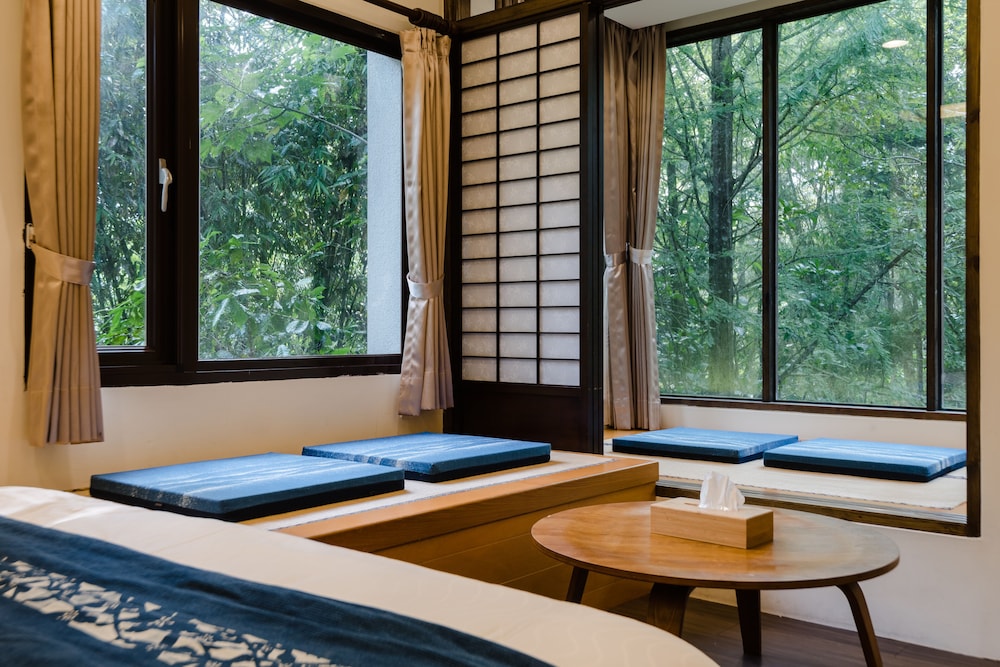 Zhuo Ye Cottage 17/50