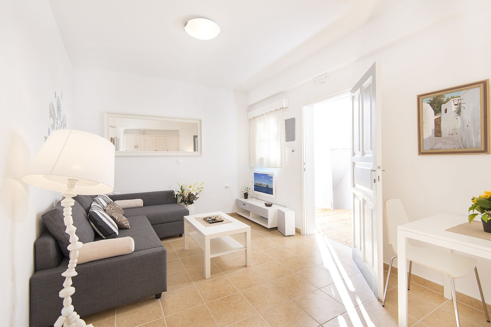 Lindos Harmony Suites 29/50