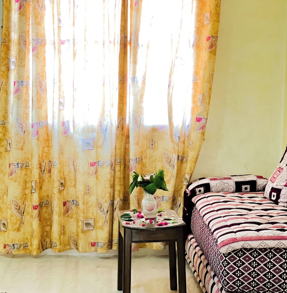 Guest House Qodwa 29/39