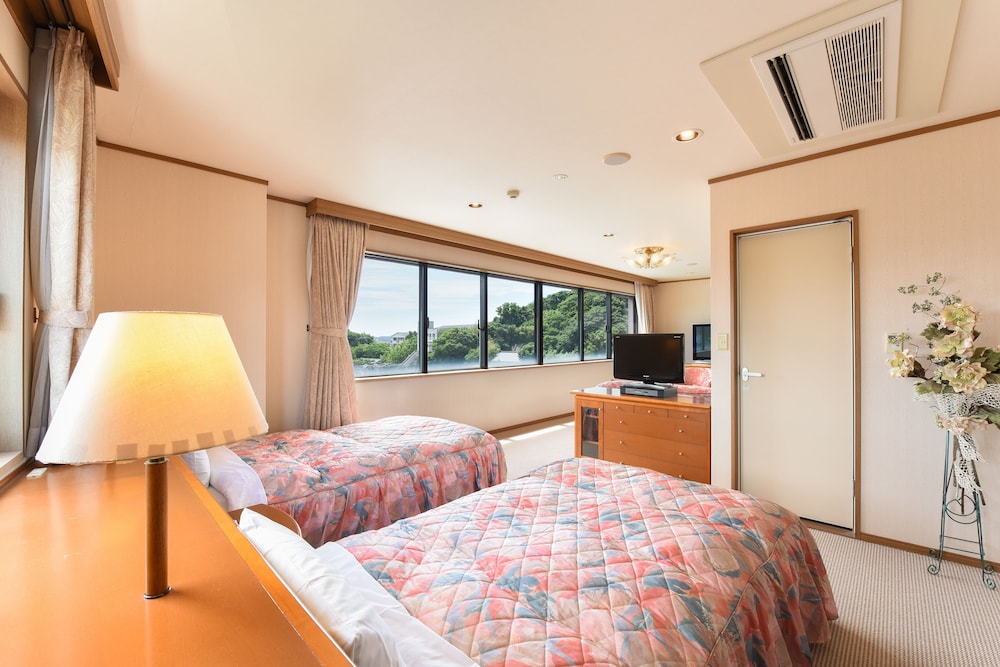 Iki Marina Hotel 16/68