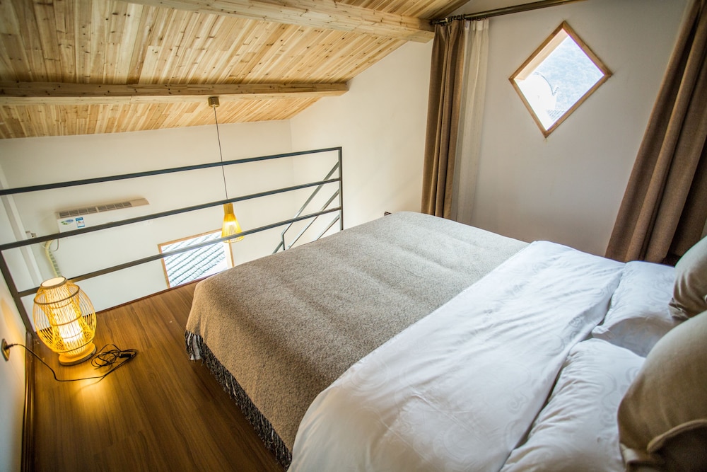 Shui Yun Ju Hotel Resort 25/49
