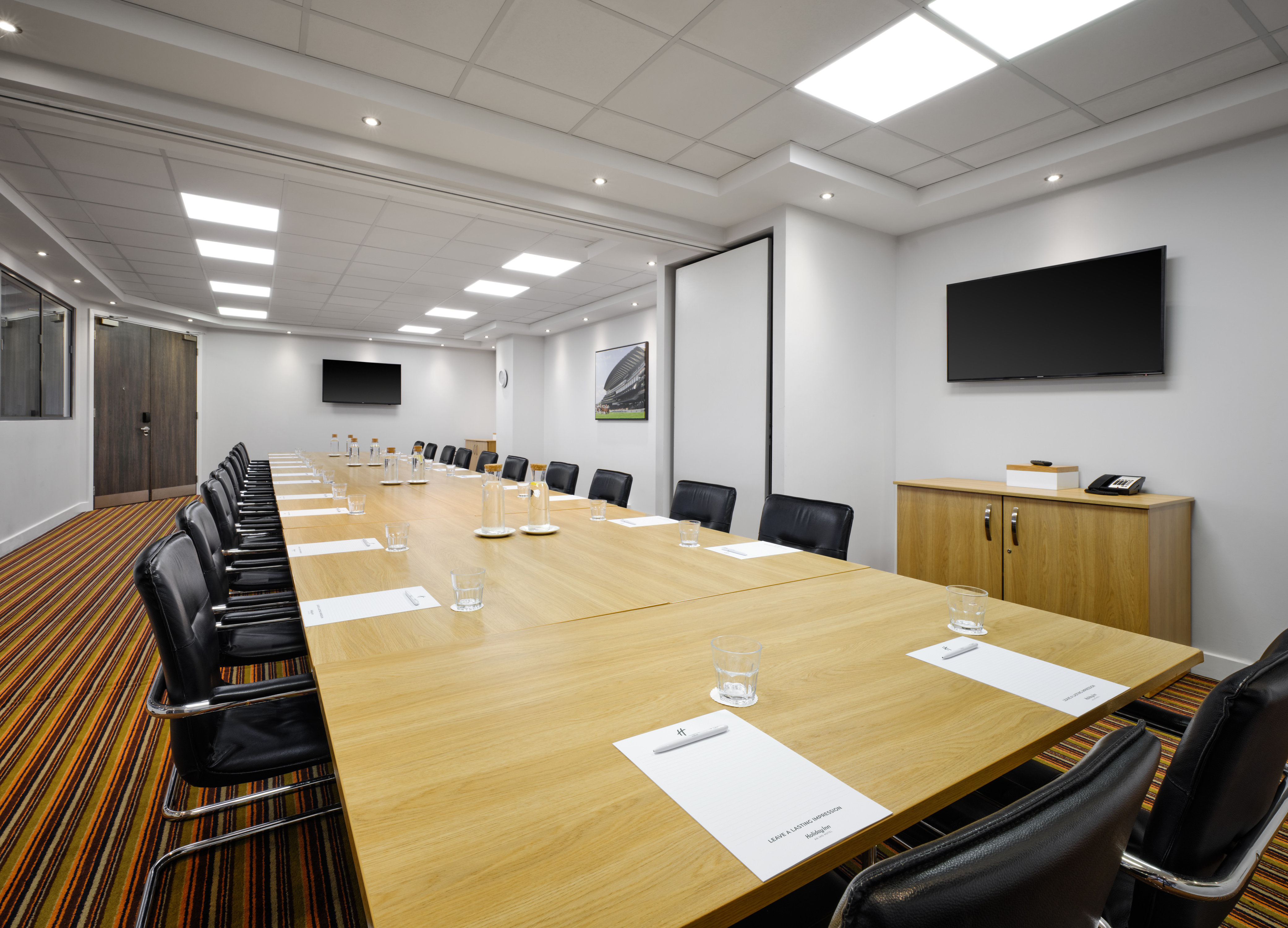 Holiday Inn Huntingdon - Racecourse 37/50