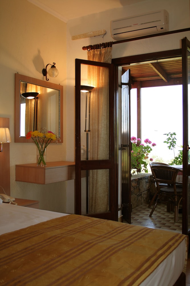 Villa Medusa 18/50