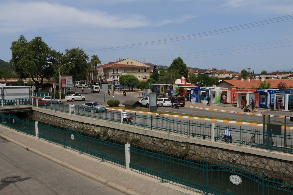 Otel Eroglu 5/44