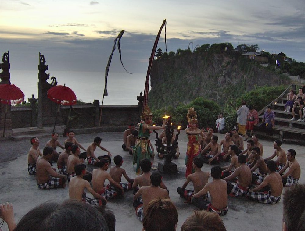 The Open House Bali 40/50