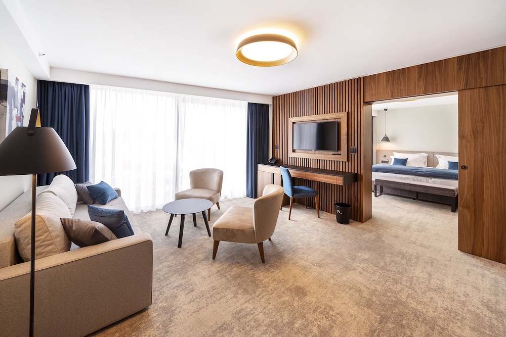 Riva Luxury Hotel 37/69