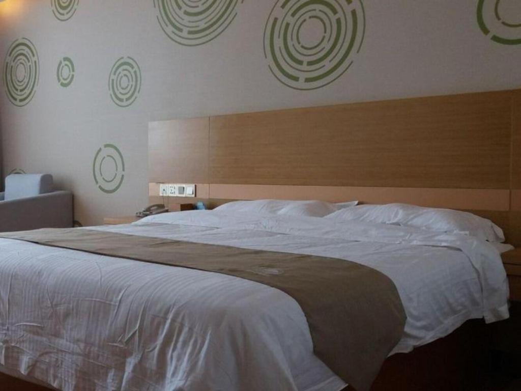 GreenTree Inn Heze Cao County Zhuangzhai Town Eastern Times City Business Hotel 27/47
