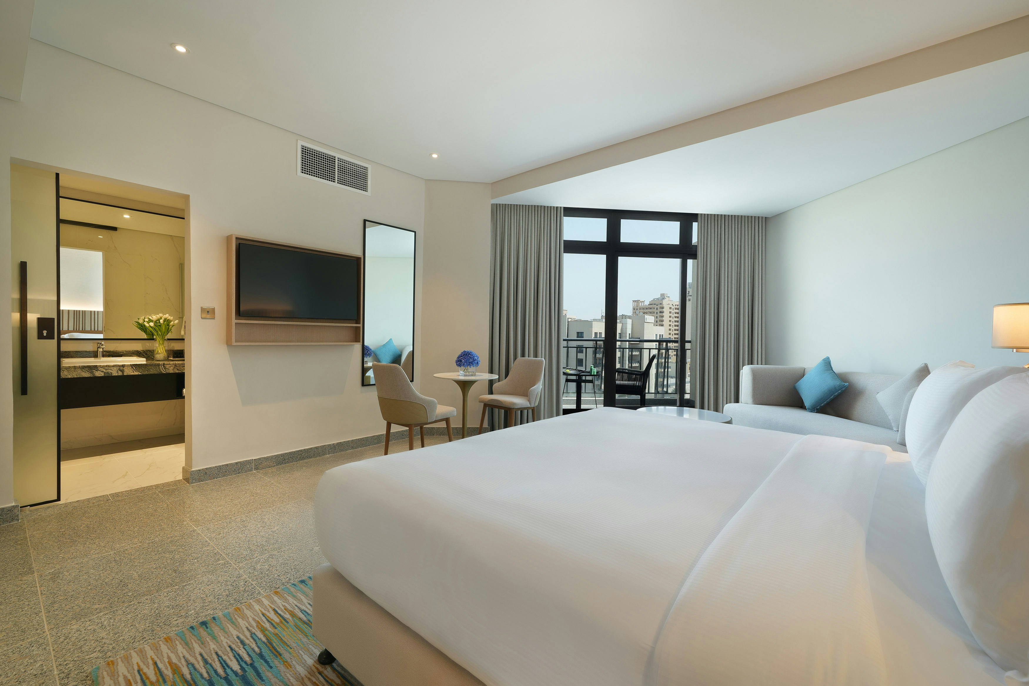 Arabian Park Dubai, an Edge by Rotana Hotel 7/19