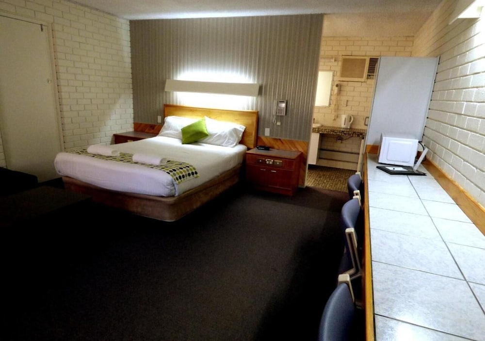 Wanderlight Motor Inn 44/68