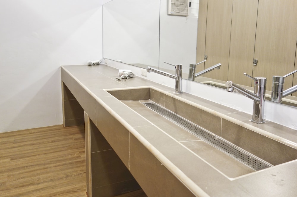 T-Life Hostel 48/50