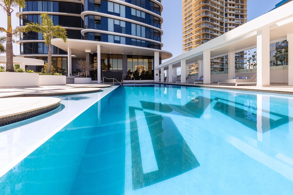 Meriton Suites Surfers Paradise 28/50