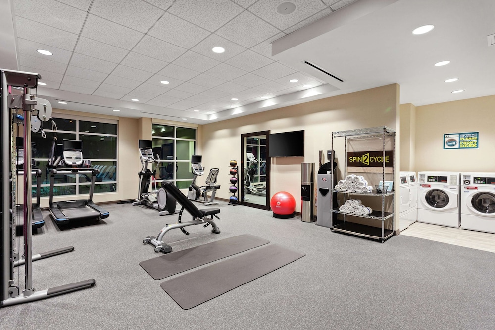 Home2 Suites by Hilton Temecula, CA 24/50