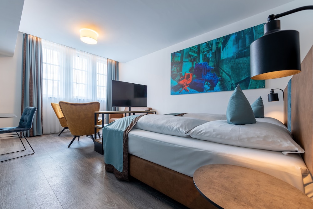 Trip Inn Living and Suites 12/42
