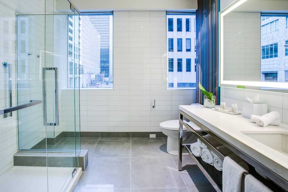 Renaissance Montreal Downtown Hotel 21/58