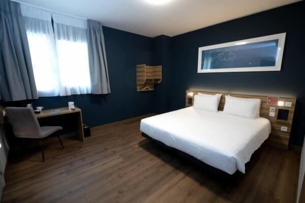 Travelodge Madrid Metropolitano 25/63