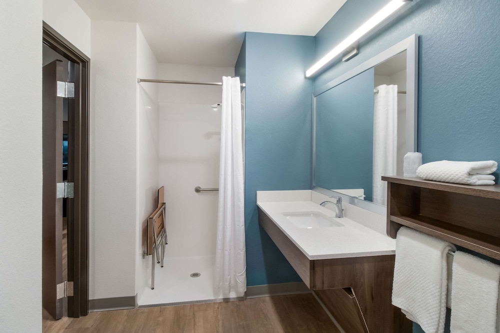 WoodSpring Suites Mesa Chandler 13/16