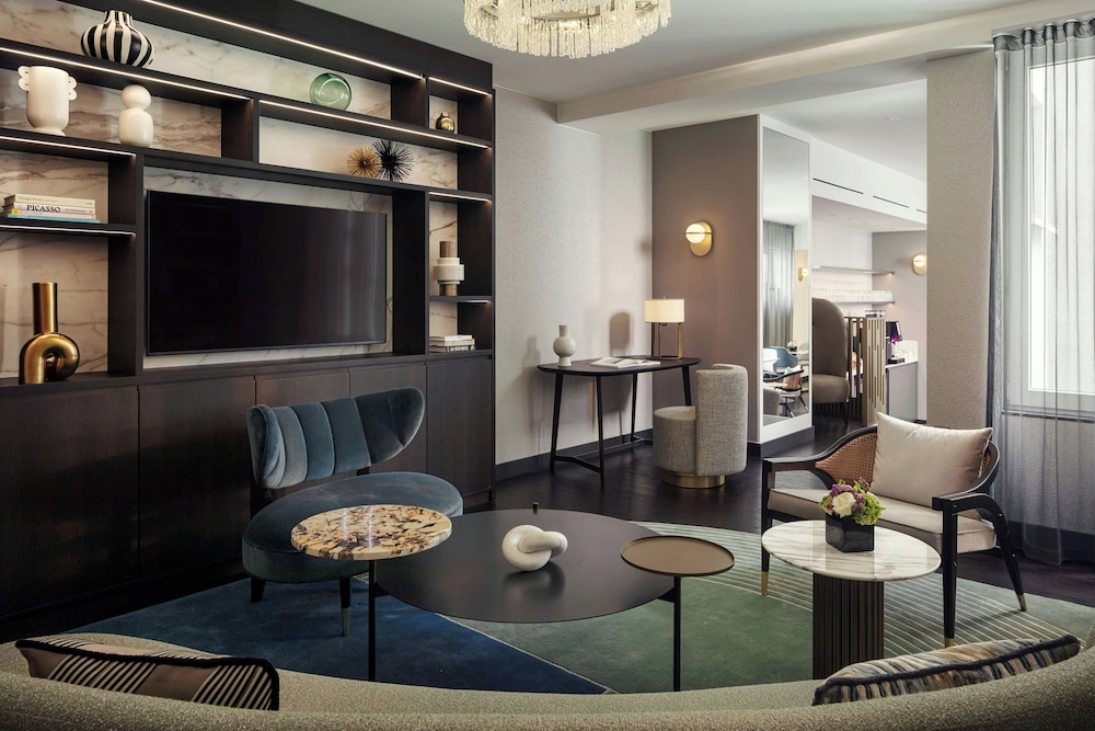 Luxembourg Marriott Hotel Alfa 37/56