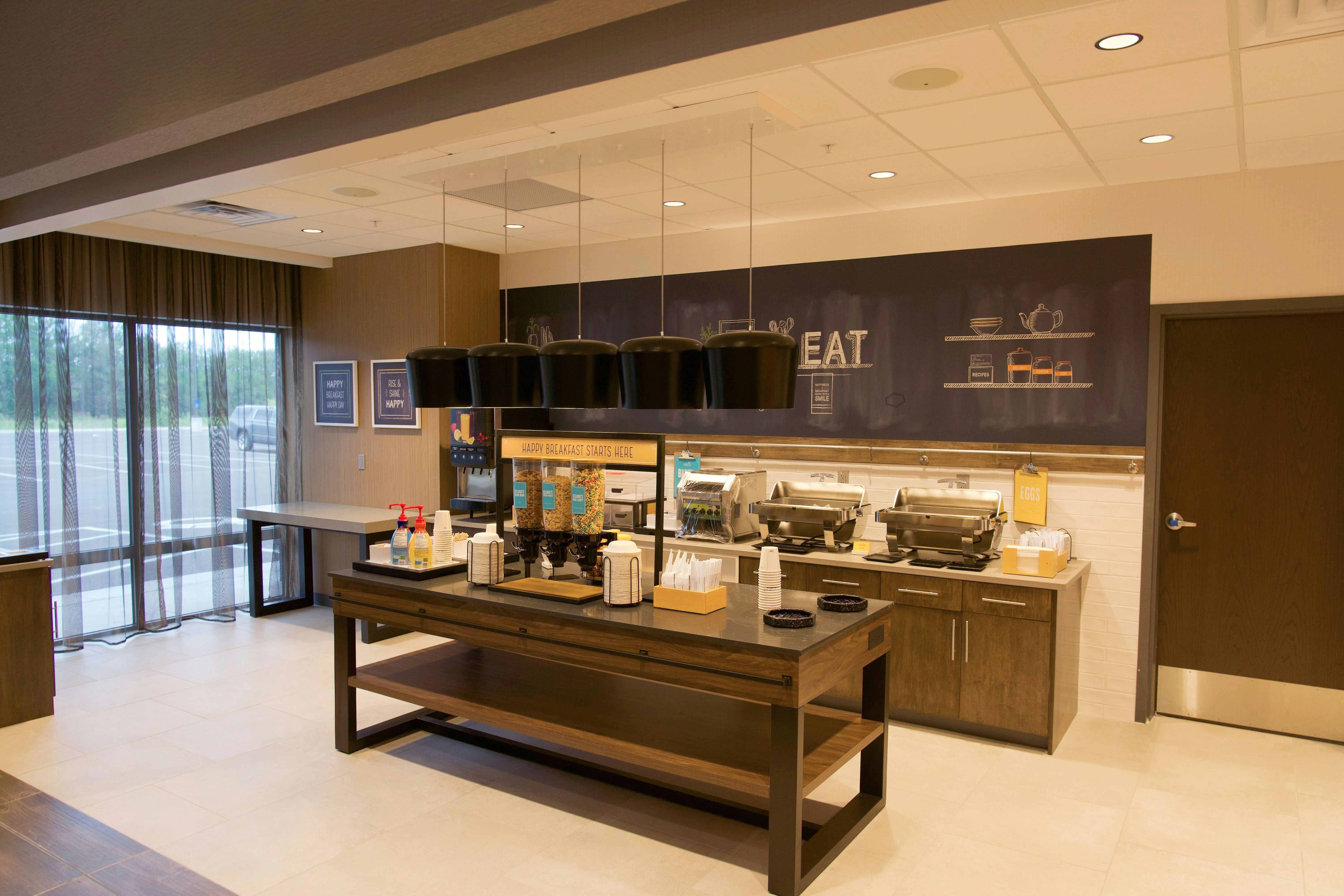 Hampton Inn by Hilton Goddard 1/10