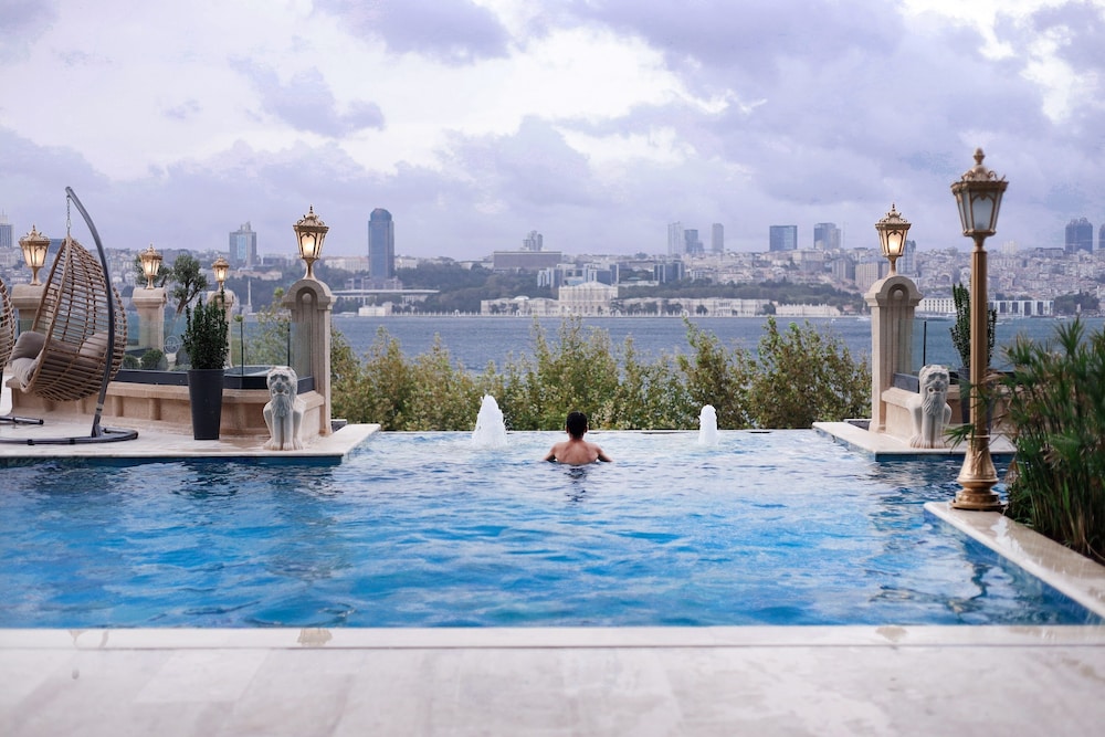 Sozbir Royal Residence Boutique Class 30/34