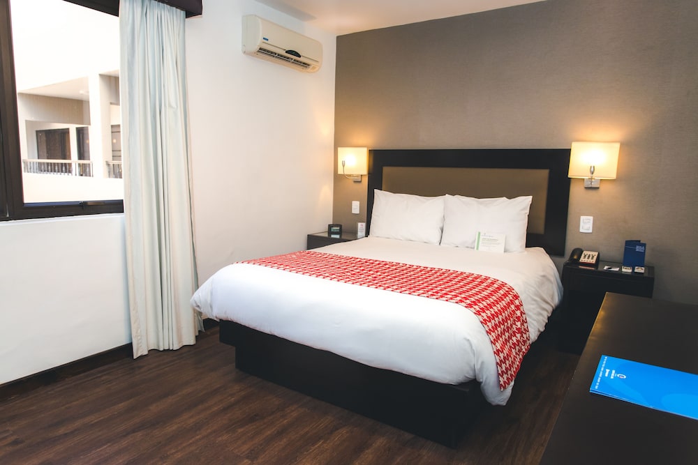 غرفة بسرير مزدوج، Wyndham Costa del Sol Piura 2/3