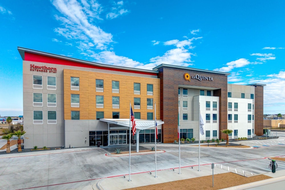 Hawthorn Extended Stay by Wyndham Eagle Pass 2/27